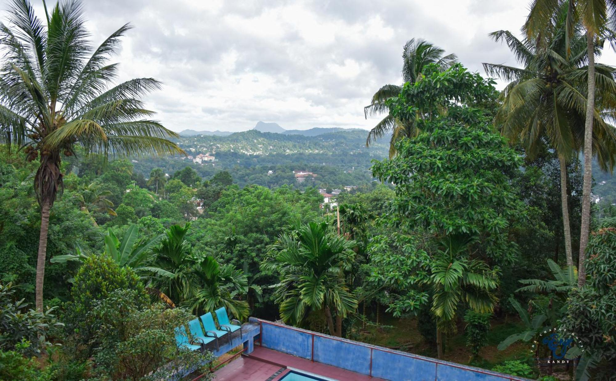 The Change Hotel Kandy Exterior foto