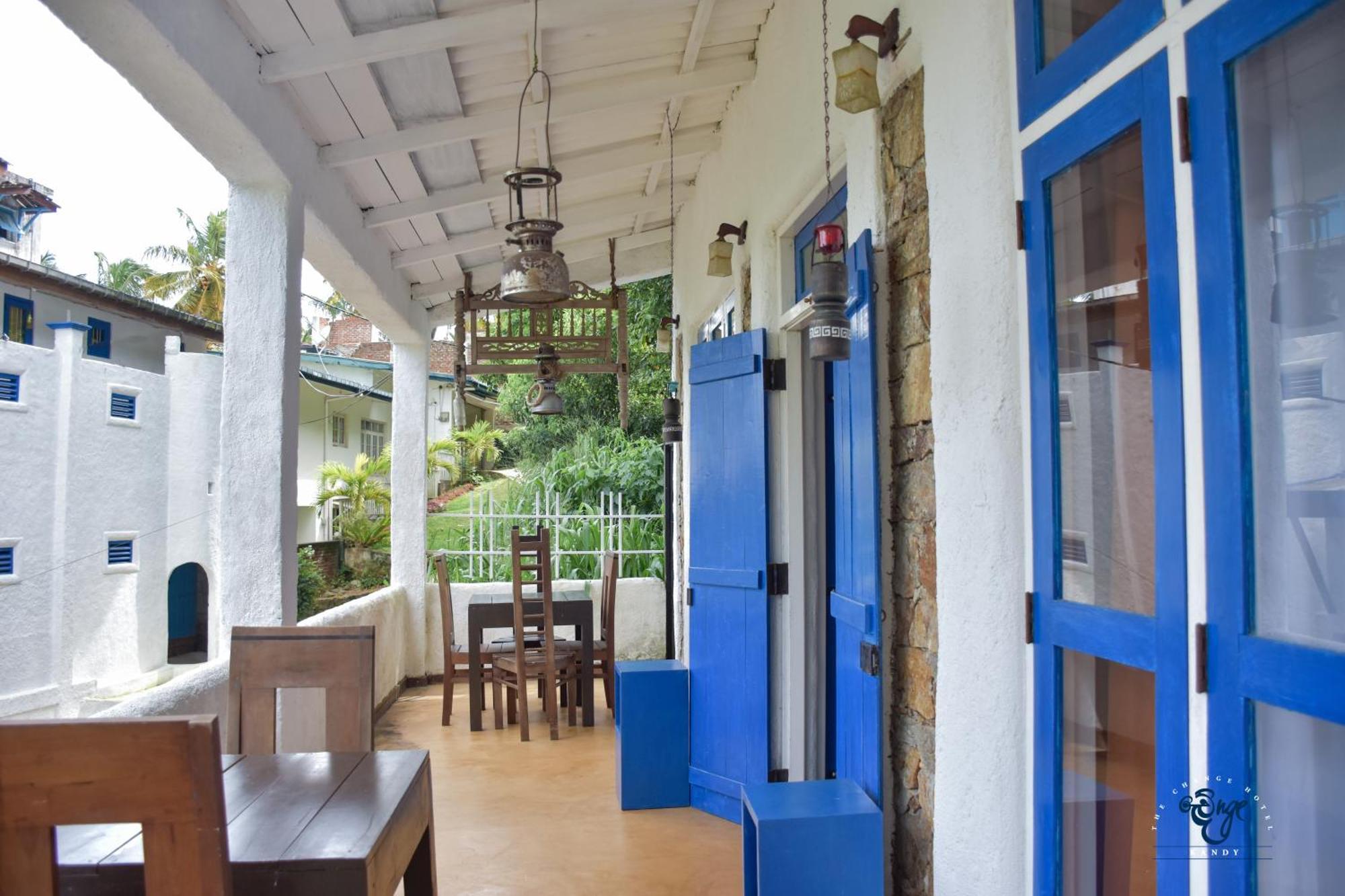The Change Hotel Kandy Exterior foto
