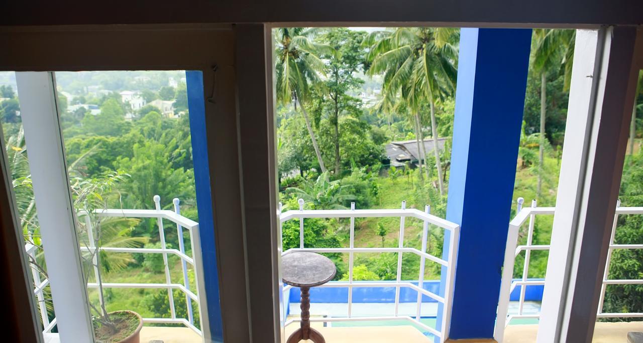 The Change Hotel Kandy Exterior foto
