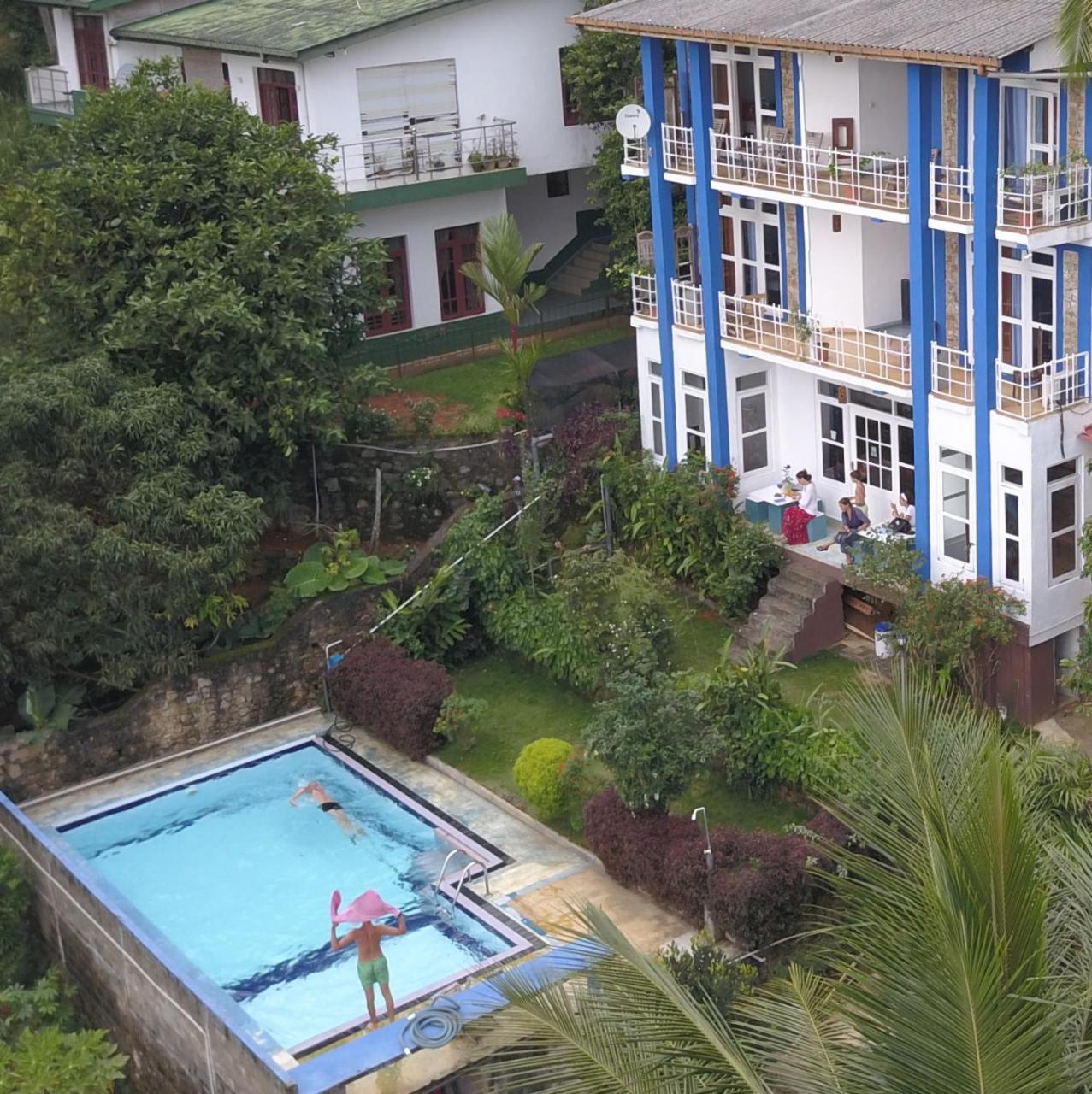 The Change Hotel Kandy Exterior foto