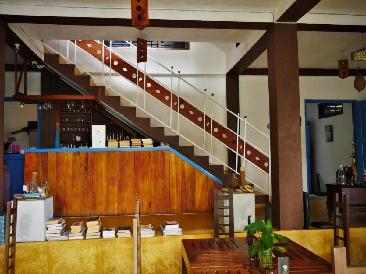The Change Hotel Kandy Exterior foto